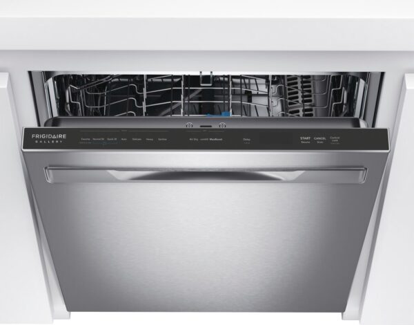 Frigidaire Gallery 24" Dishwasher, model GDSP471TAF - Image 4